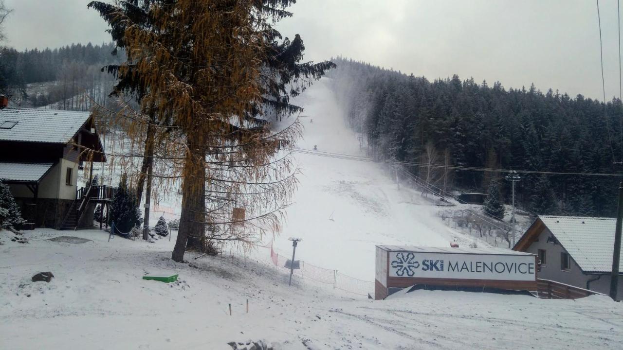 Chata Na Sjezdovce Malenovice  Exterior photo